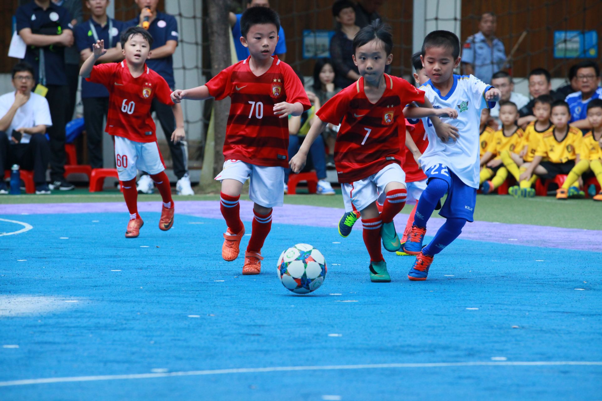 他真的飘了 他真的飘了